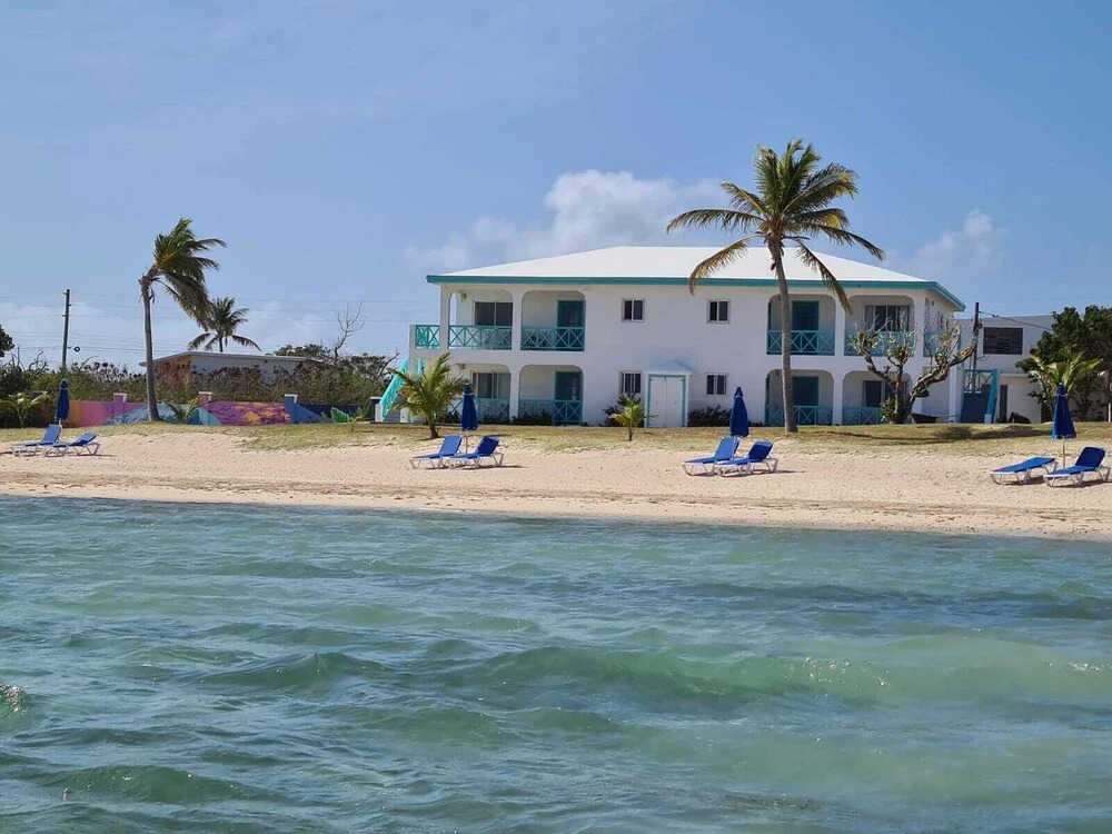 Coralito Bay Suites & Villas