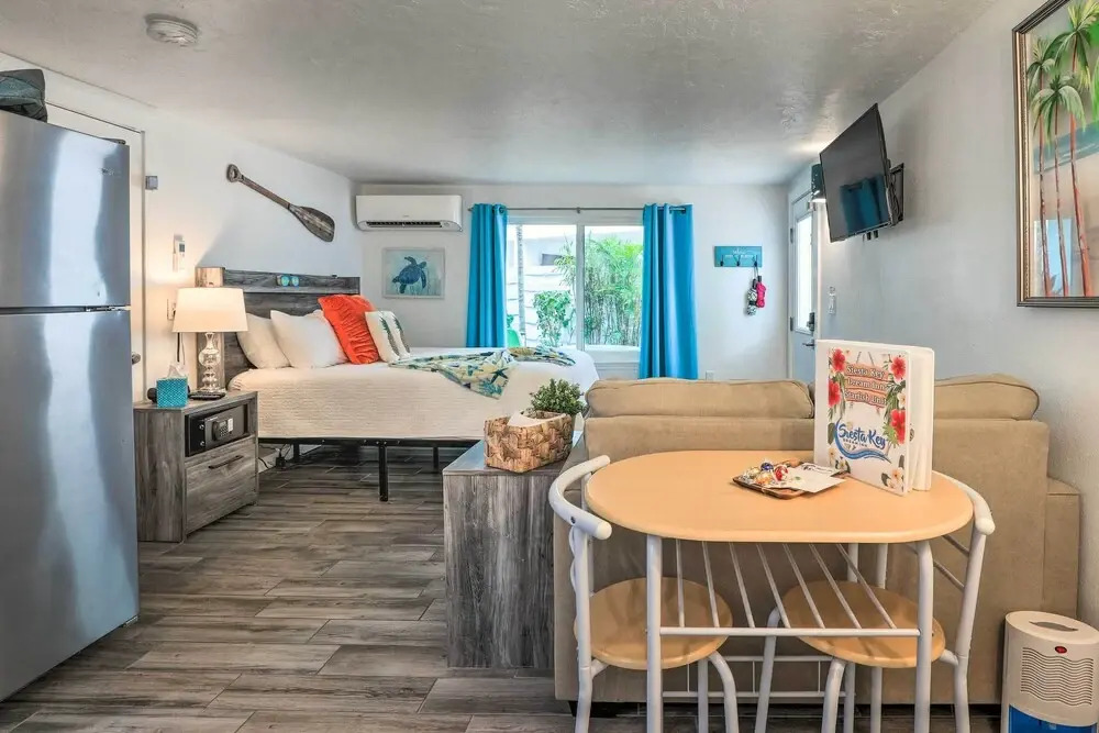 Cozy Siesta Key Dream Inn Rental < 1/2 Mi to Beach