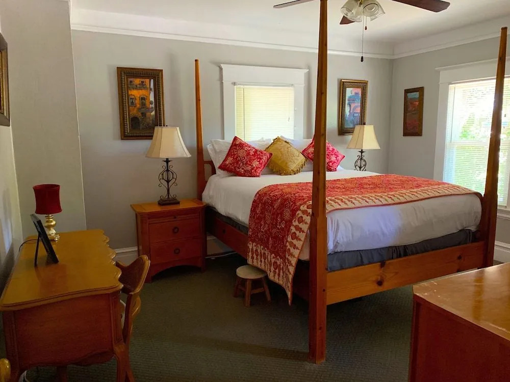Bordeaux Inn Lodi