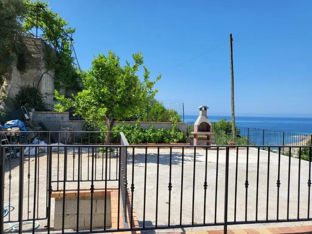 Ponte S. Nicola - Bellissima villa a 400m dal mare