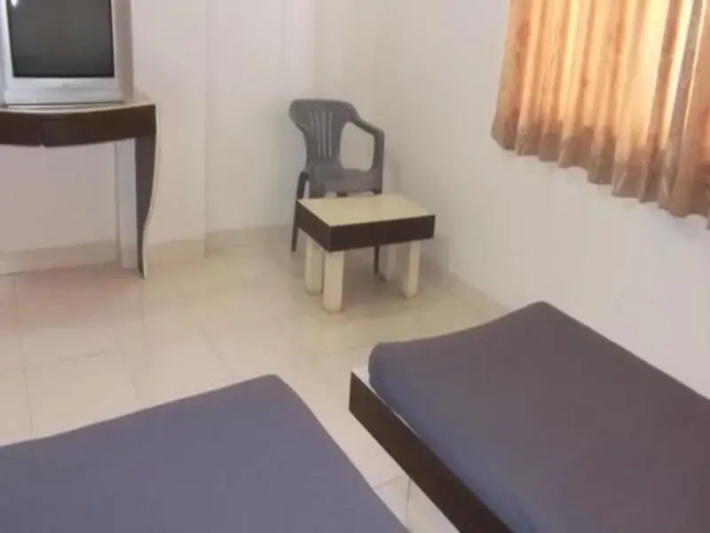 Kailash lodging