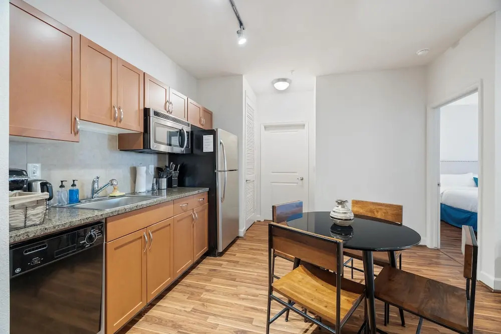 Kasa Houston Upper Kirby Apartments