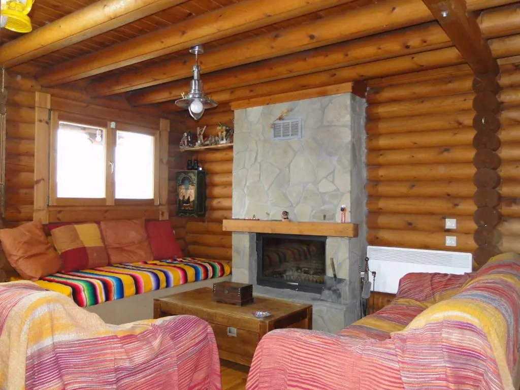 Katafygio Chalet, Krikello