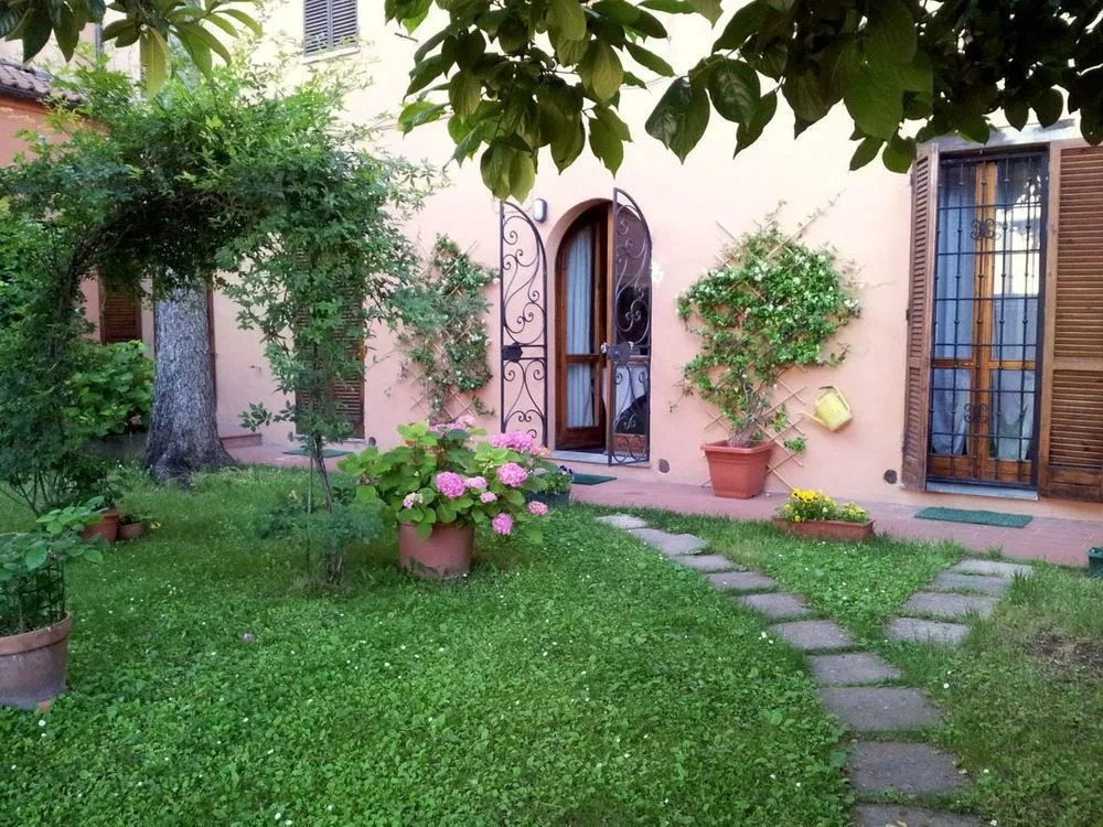 Al Giardino Di Alice B&b