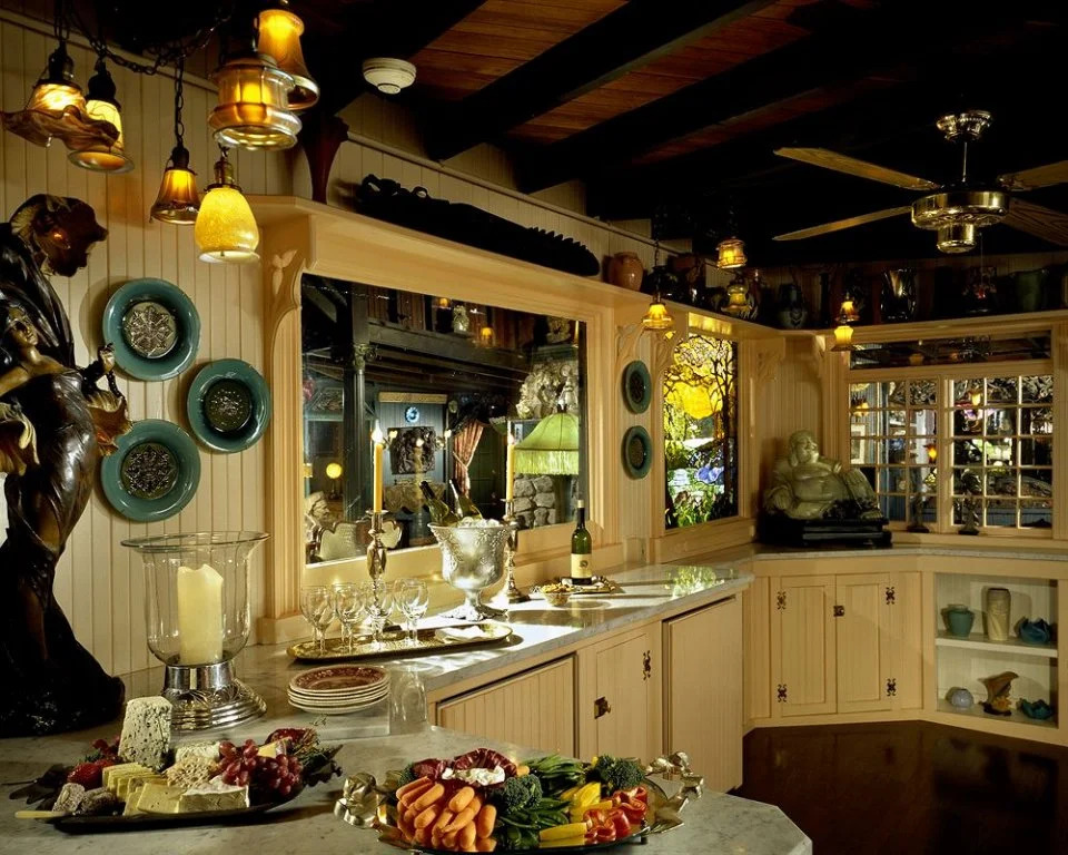 Lands End Inn