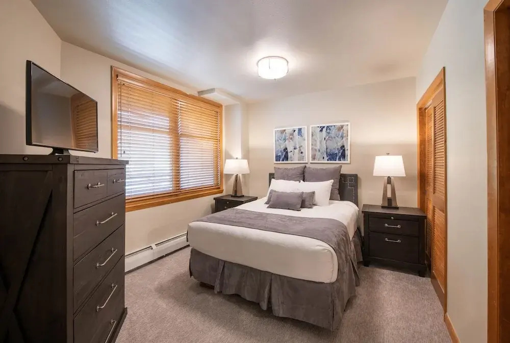 Zephyr Mountain Lodge, Condo , 3 Bedroom (Premium-Rated Condo 2505)