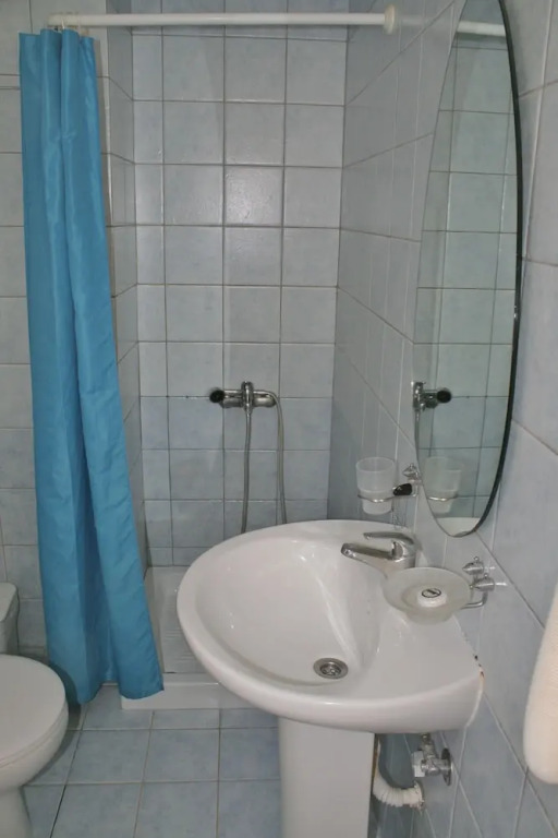 Flisvos Rooms
