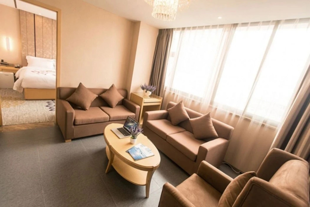 Lavande Hotel Gz Yangji Metro Station Branch