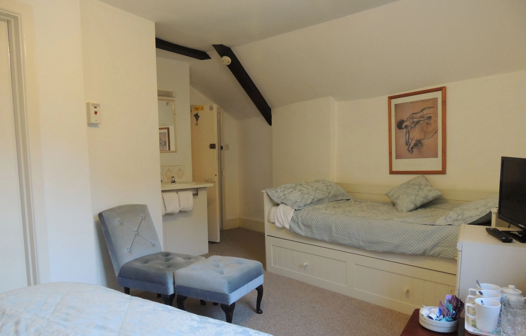 Orchard House Hotel