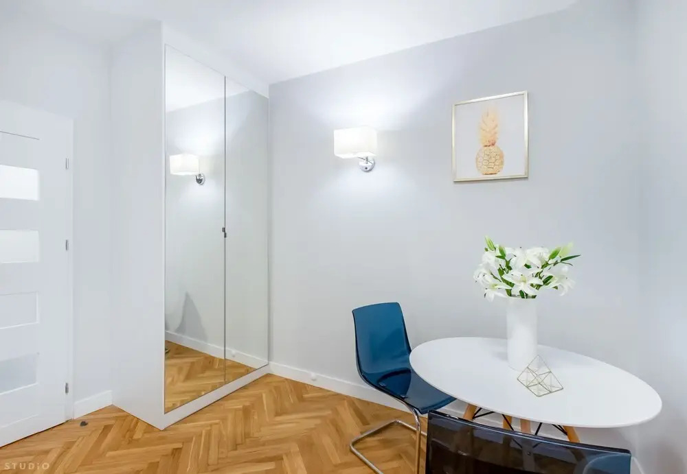 Copernicus Museum Apartment ClickTheFlat