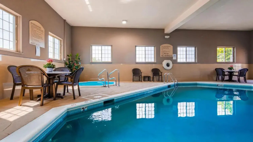 Holiday Inn Express Joliet-Plainfield I-