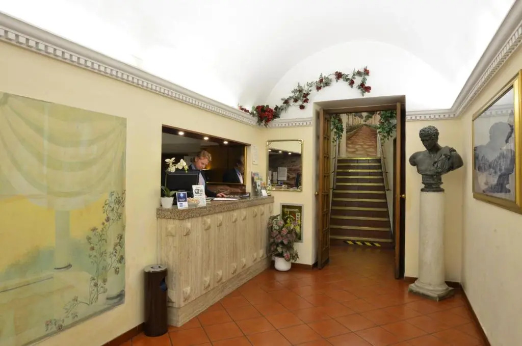 Hotel Tirreno