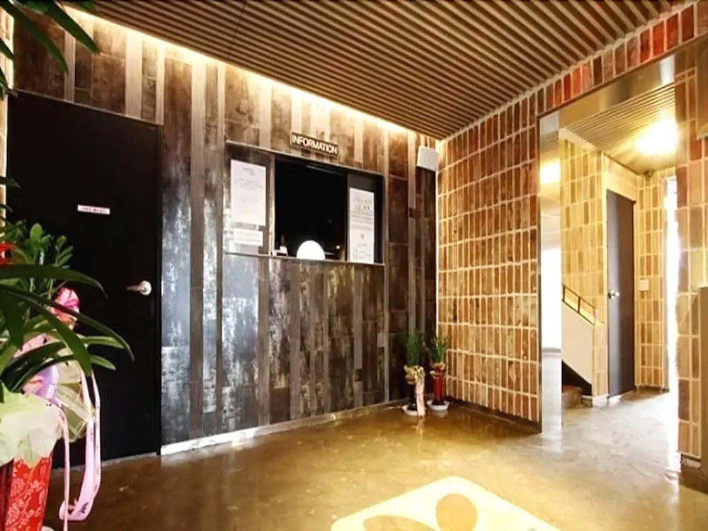 Karat Hotel