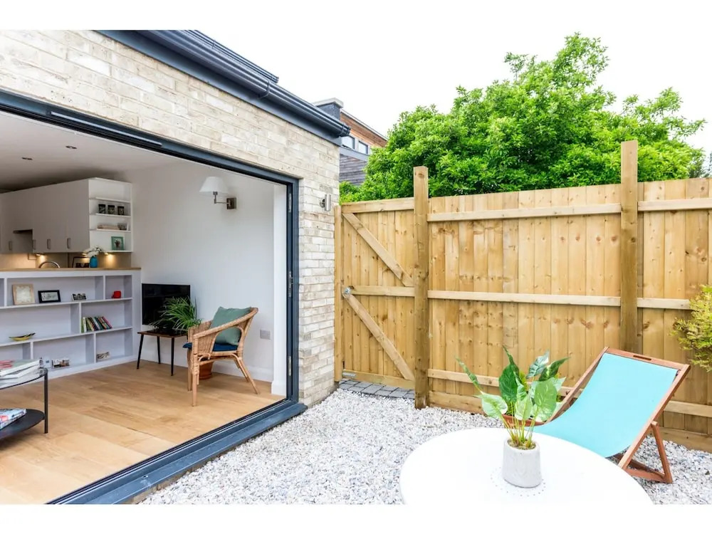 Charming Brand new House in Cambridge - Sleeps 6