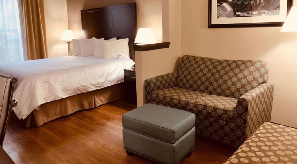 Comfort Suites Plano East - Richardson