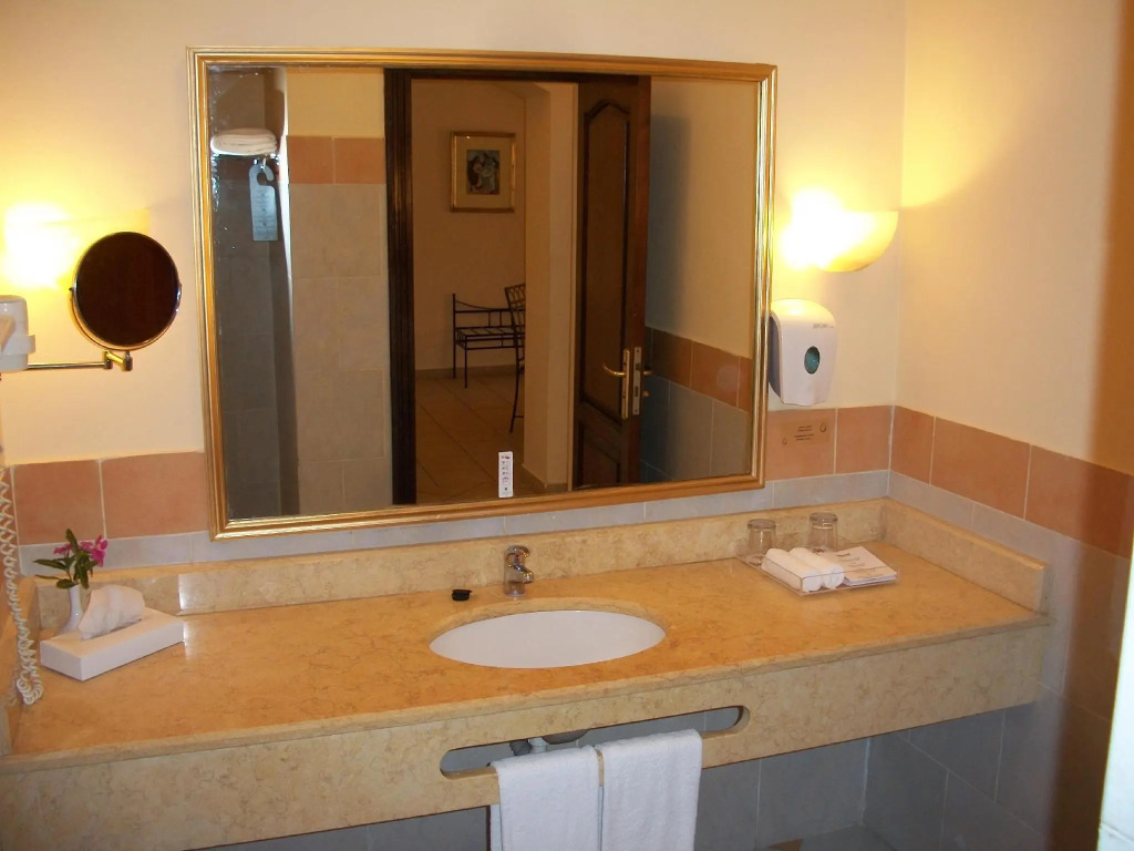 JAZ Makadi Star & Spa