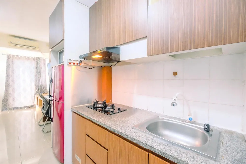 Good Deal And Homey Studio At Park View Condominium