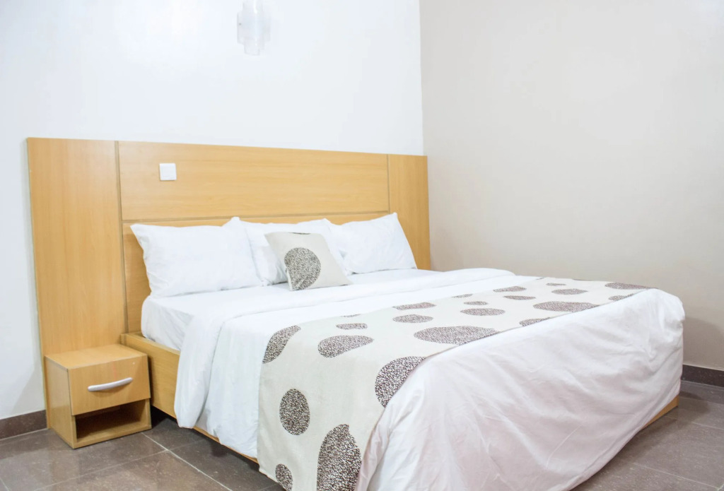 Beij-Inn & Suite Limited