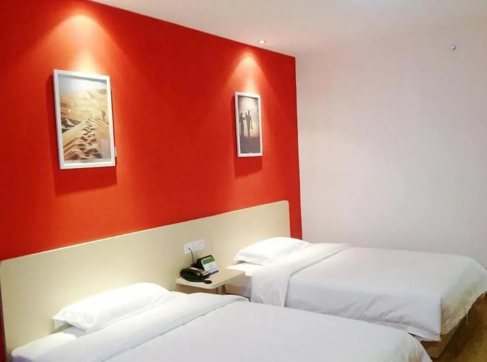 Huainan Xingting Fengshang Hotel Longhu Garden