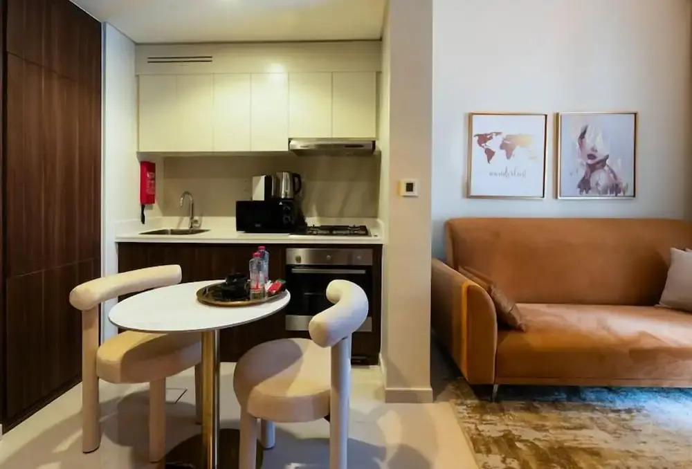 Burj Khalifa View - High Floor 1BR Apt