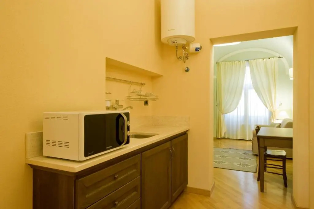 Piazza Azuni 18 Guest House
