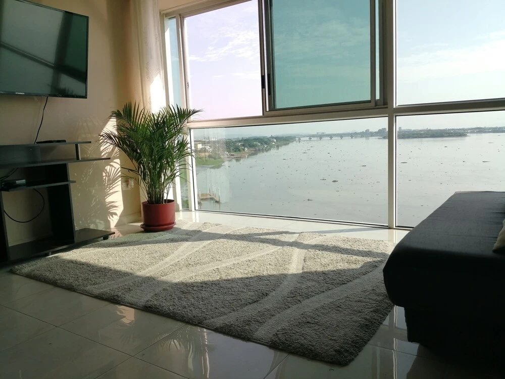 River View suites Puerto Santa Ana gye