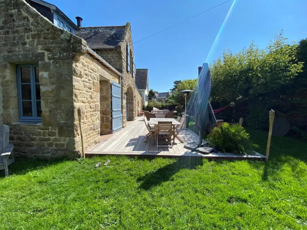 AOD UHEL - Villa de Charme, Plage 20m - S24