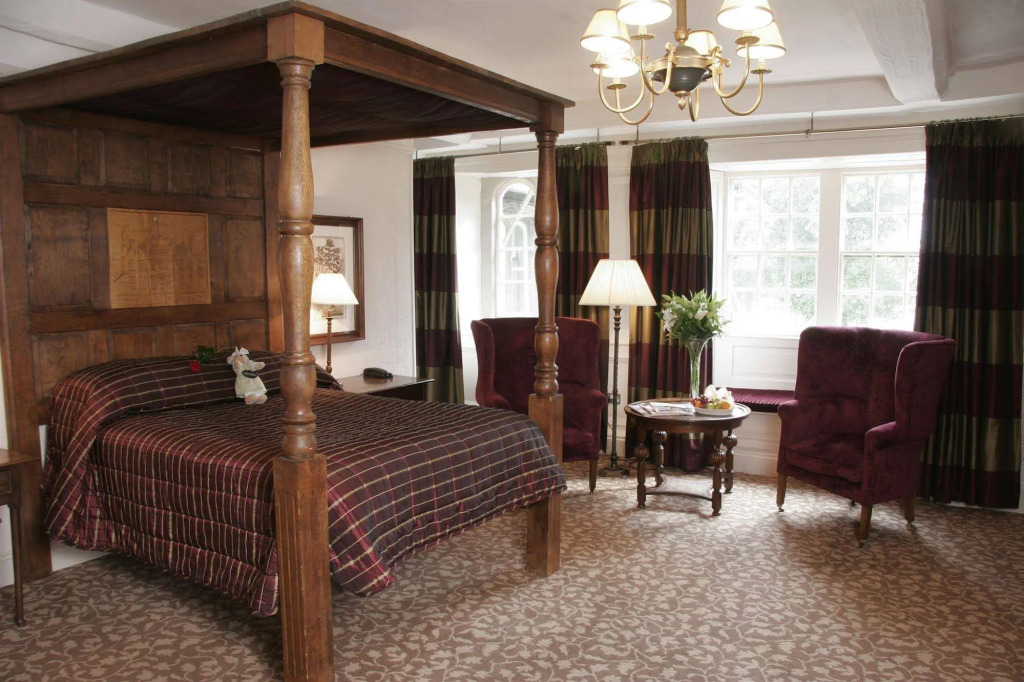 Manor House Hotel