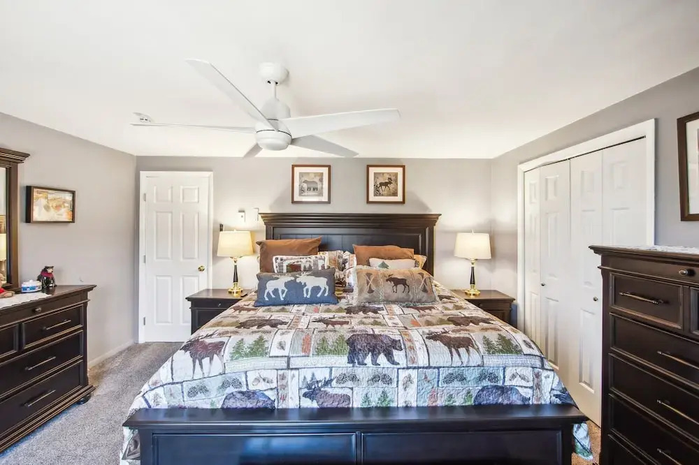 46er 15e - Stylish & Comfortable Mountain Retreat 2 Bedroom Townhouse by The Summit at Gore Mountain