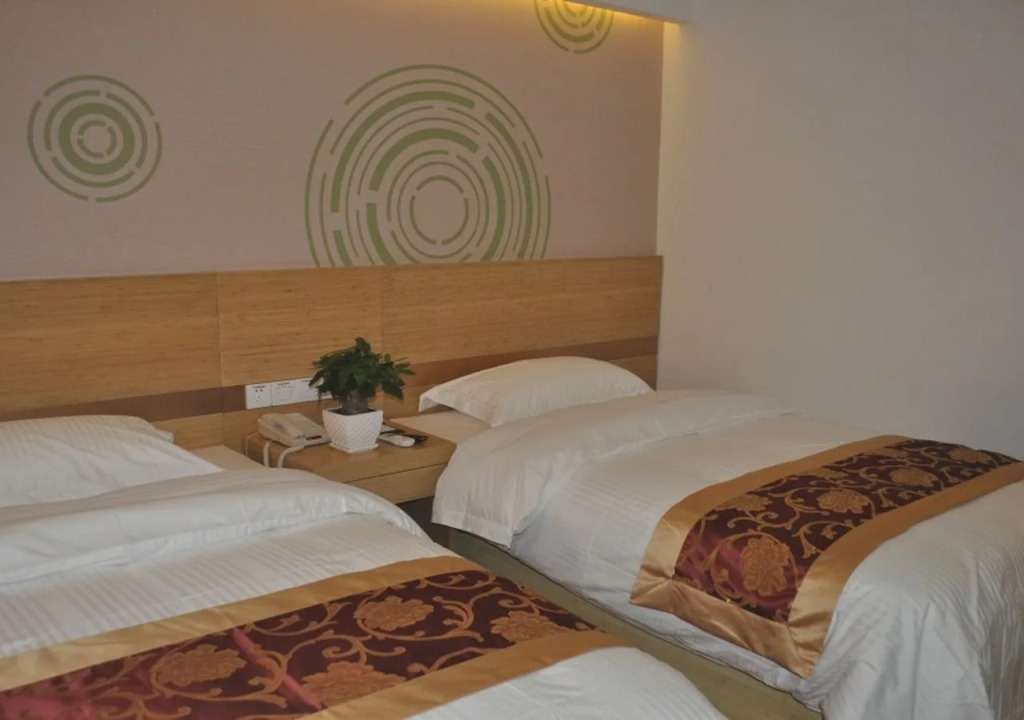 GreenTree Inn Beijing Chaoyang District Beiyuan Subway Station Express Hotel