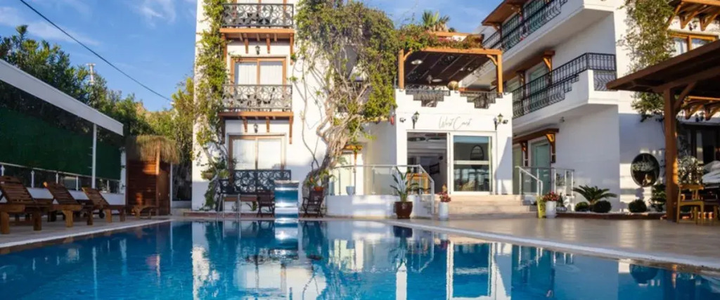 West Coast Otel
