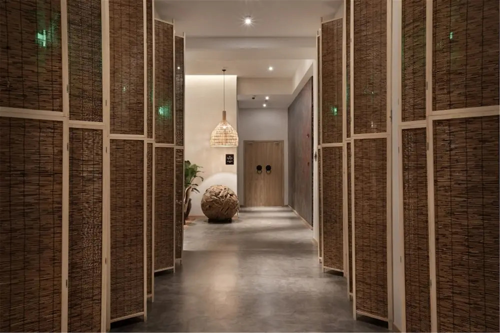 Manli Hotel Shanghai Pudong Airport Branch-Free shuttle buses to Pudong Airport and Disneyland