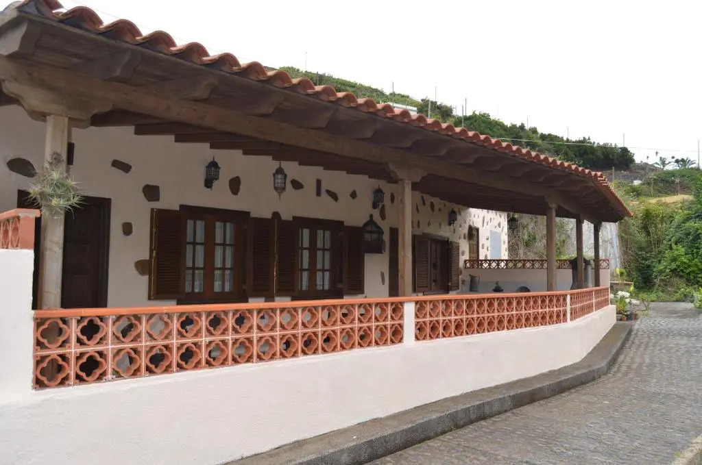 Rural House Mercedes-Solarium & Nature Views