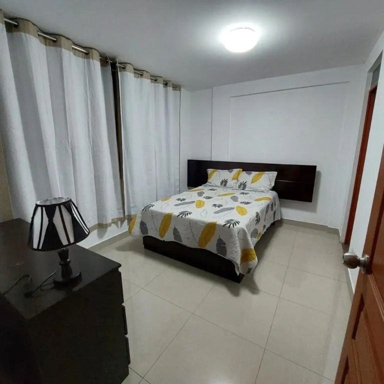 Full apartment independent entrance, services included