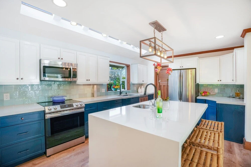 Liho Kai 4 Bedroom Home by RedAwning