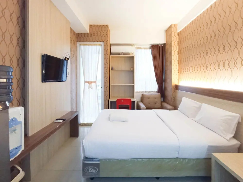 Minimalist and Good Studio at Vivo Apartment By Travelio