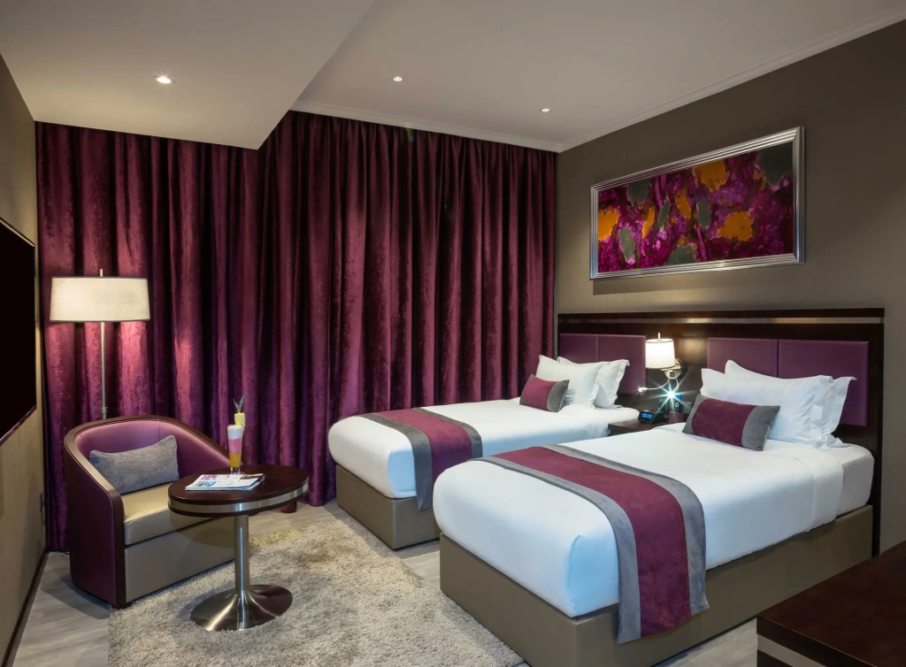 Normas Hotel
