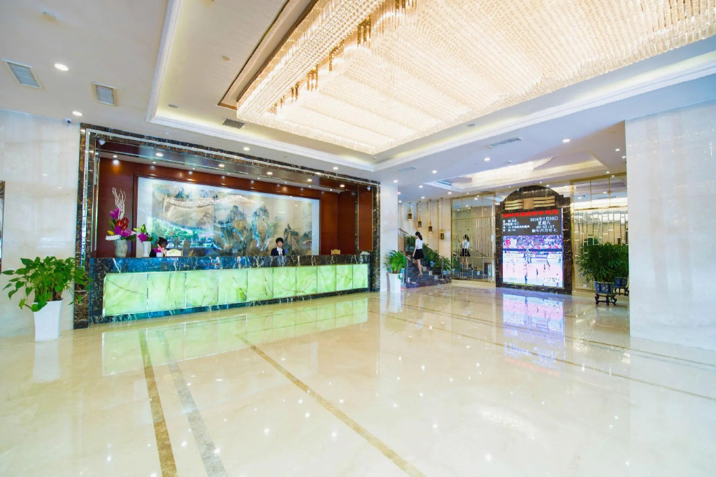 Shenzhen Luohu Lotus Hotel