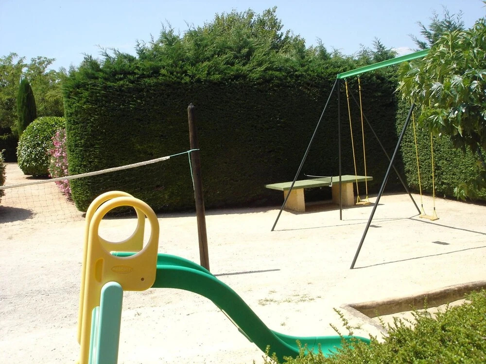 House With 3 Bedrooms in Fontarèches, With Wonderful Mountain View, Po