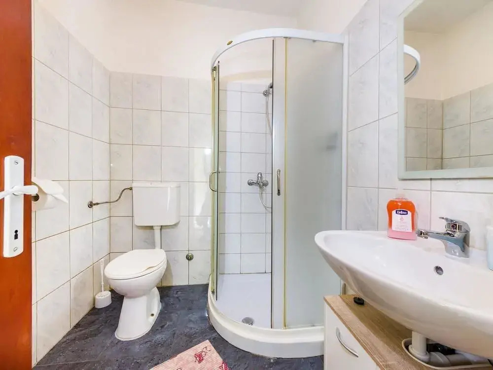 Apartment With One Room In Zadar, With Enclosed Garden And Wifi