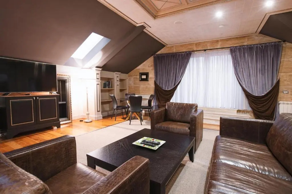 Eclat Luxury Hotel