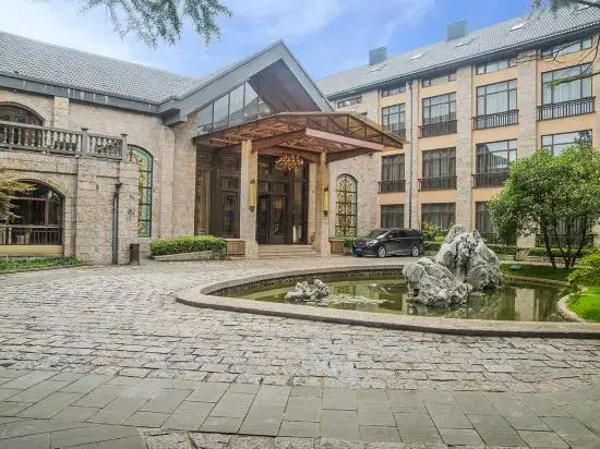 Moganshan Mountain Villa