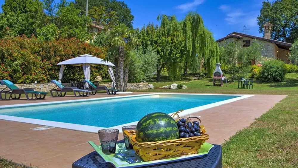Le Rose 4 in Todi With 2 Bedrooms and 2 Bathrooms
