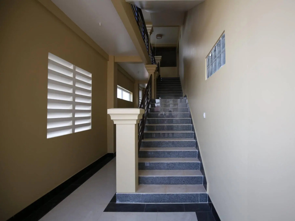 Bonnie Villa