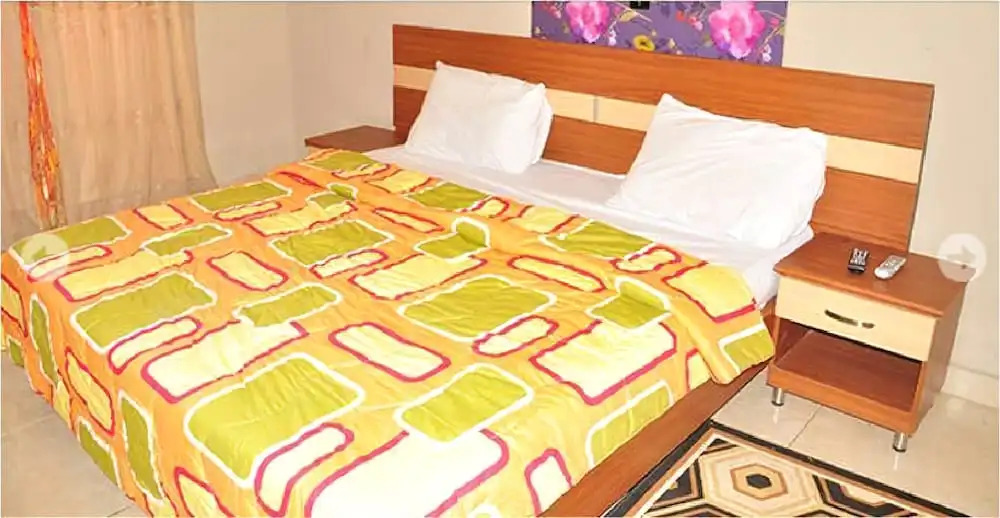 J-A Luxury Suites by Ecosignature