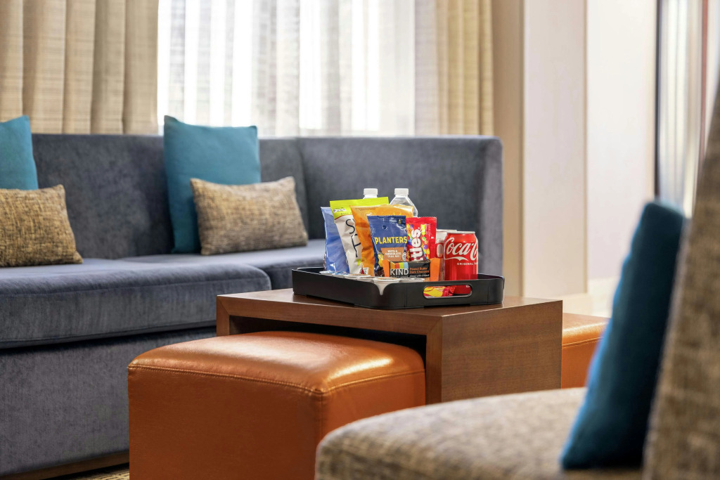 Embassy Suites by Hilton Kansas City Overland Park
