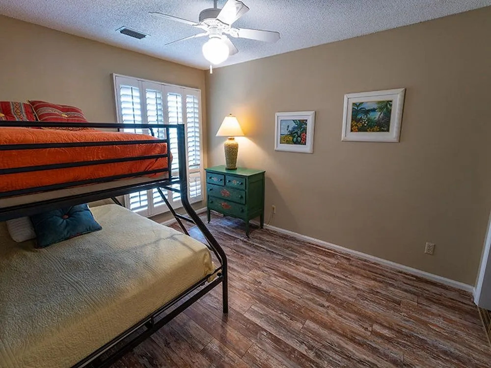 Lakefront By Seascape Resort