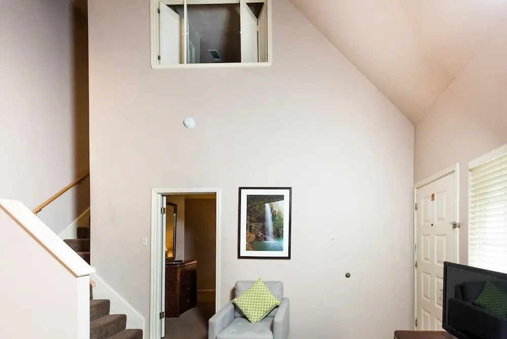 Habitat Suites