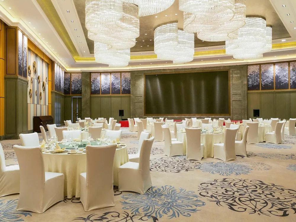 Grand Mercure Zhengzhou West