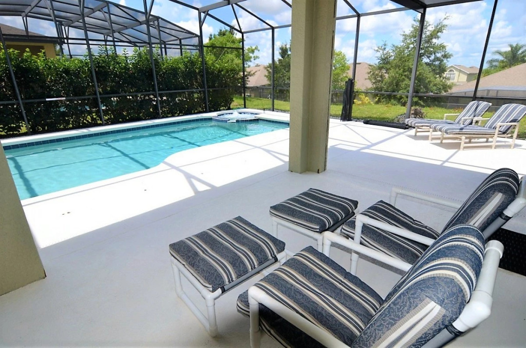 LP429CR - 5 beds pool & spa home - Game room